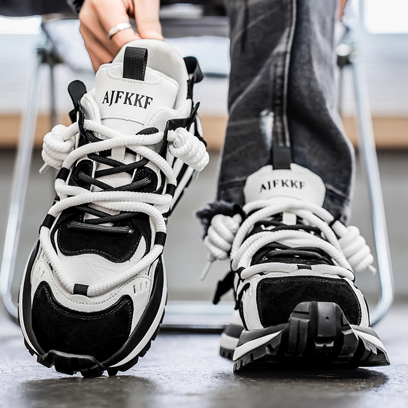 Sepatu Pria Olahraga dan Santa - Crossfit Hard ulasan dan harga